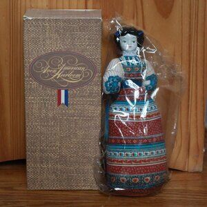 Vintage Avon 1981 "American Heirloom" Porcelain Head Fragrance Sachet/Doll